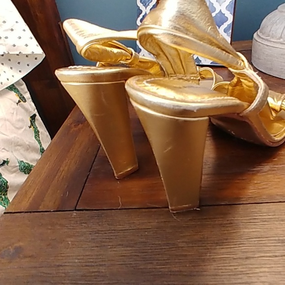 👠DvF gold sandals - Picture 3 of 6